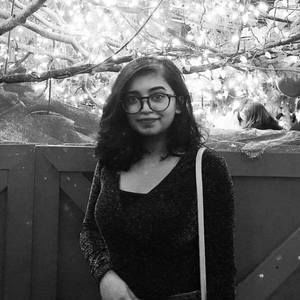 Meet your Posher, Aparna